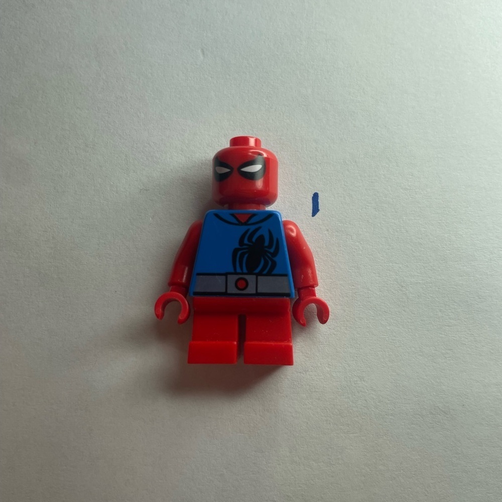 Scarlet Spiderman Super Heroes Lego Microfighter - Preowned